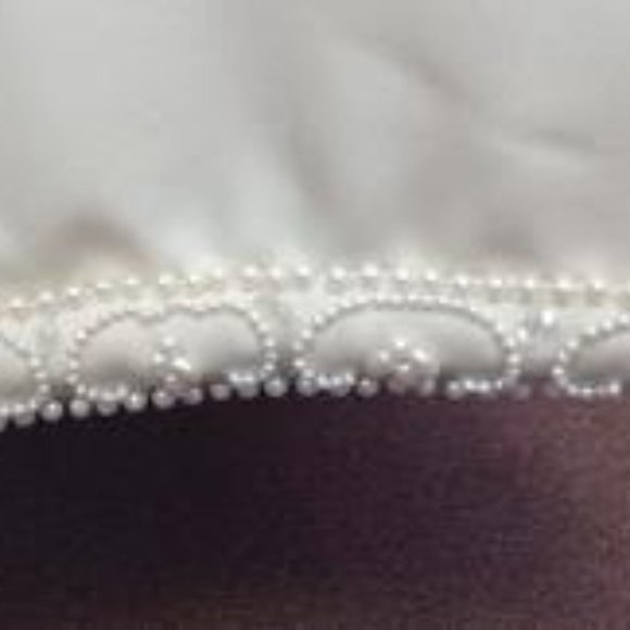 Priscilla of Boston Wedding Gown, - Picture 4 of 7